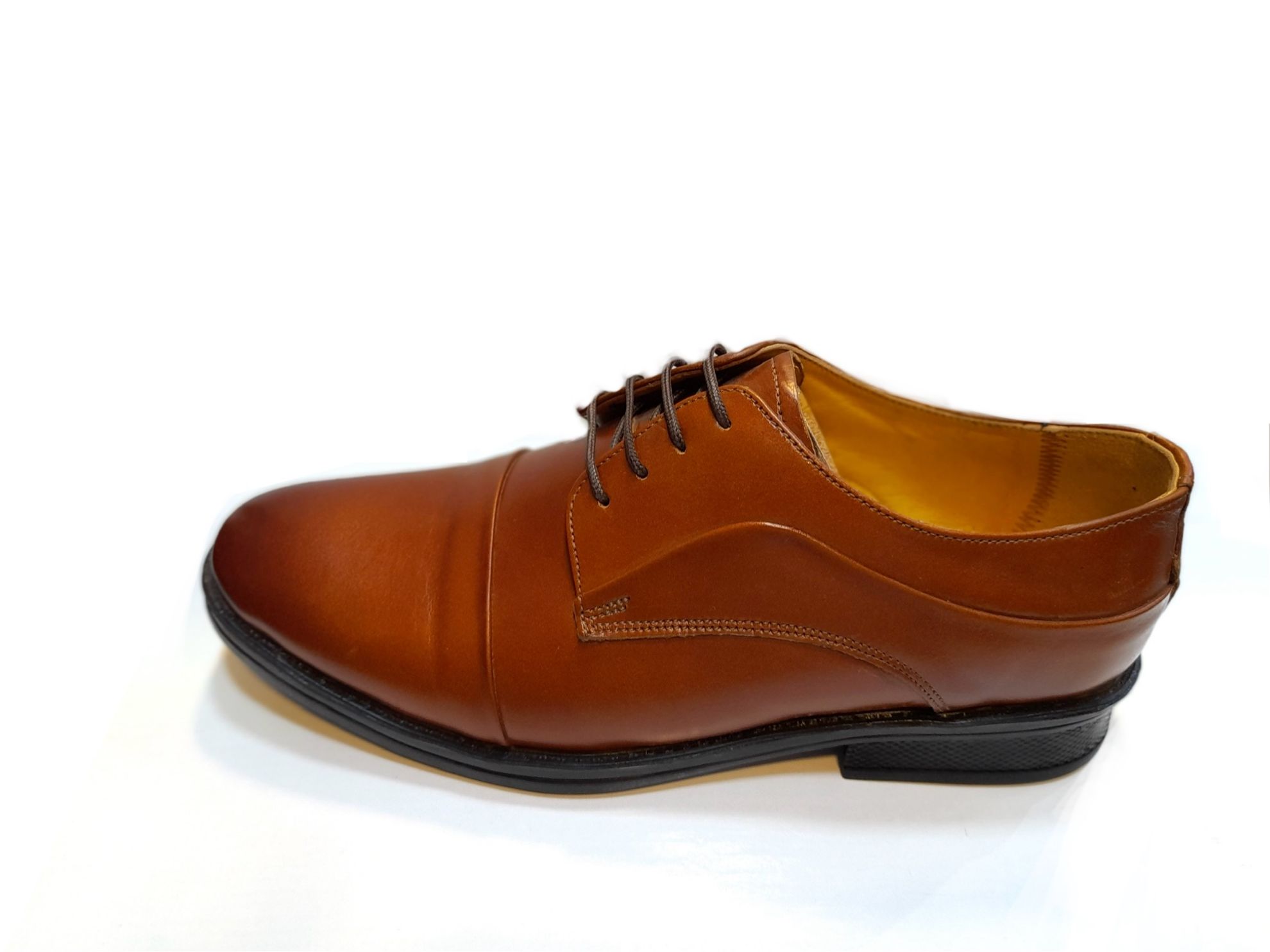 تصویر  کفش چرم مردانه عسلی